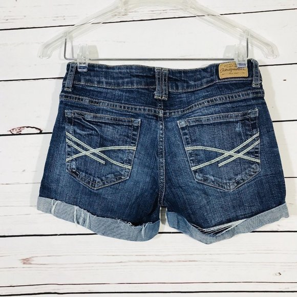 Aero Jean Shorts  Womens Size 00 Denim Rolled Cuff  Boyfriend Cut Aeropostale - Picture 2 of 5